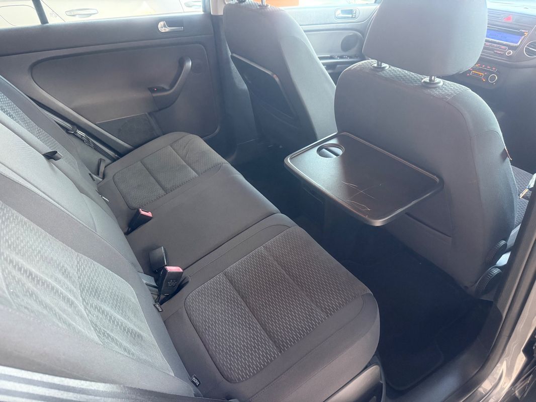 volkswagen-golf-plus-2011-diesel-1598cc