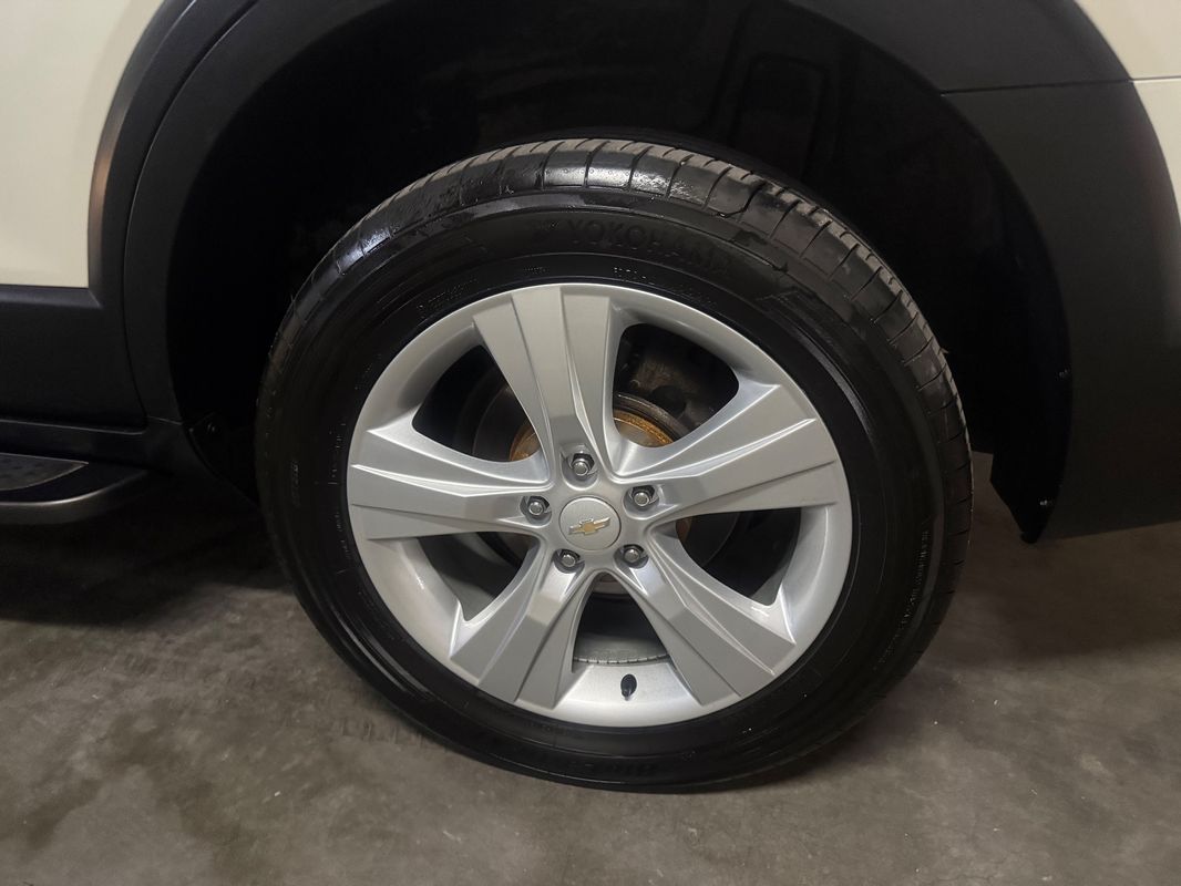 chevrolet-captiva-2012-diesel-2231cc