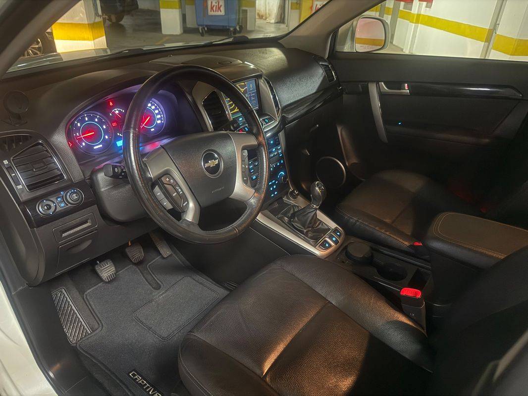 chevrolet-captiva-2012-diesel-2231cc