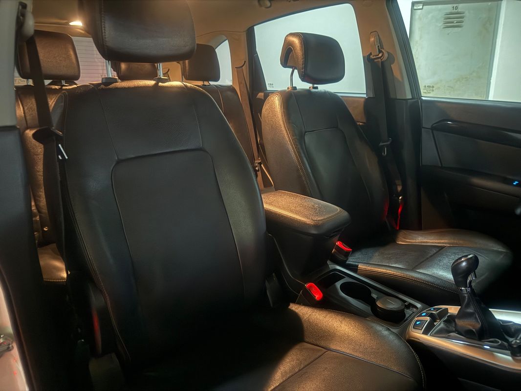 chevrolet-captiva-2012-diesel-2231cc