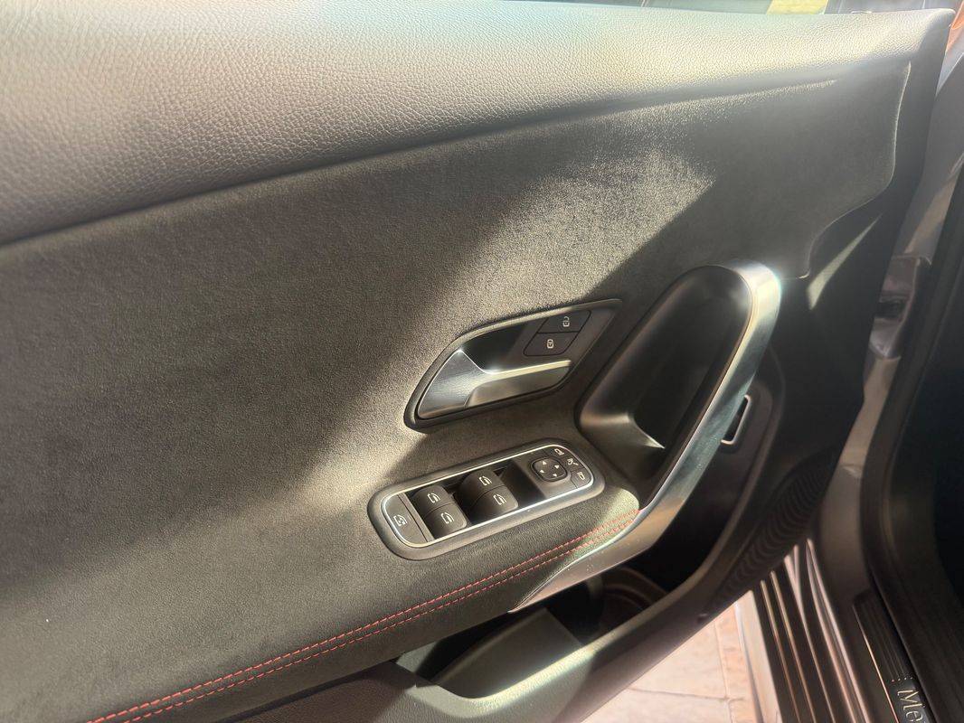 mercedes-benz-classe-a-2021-hibrido-a-gasolina-1332cc