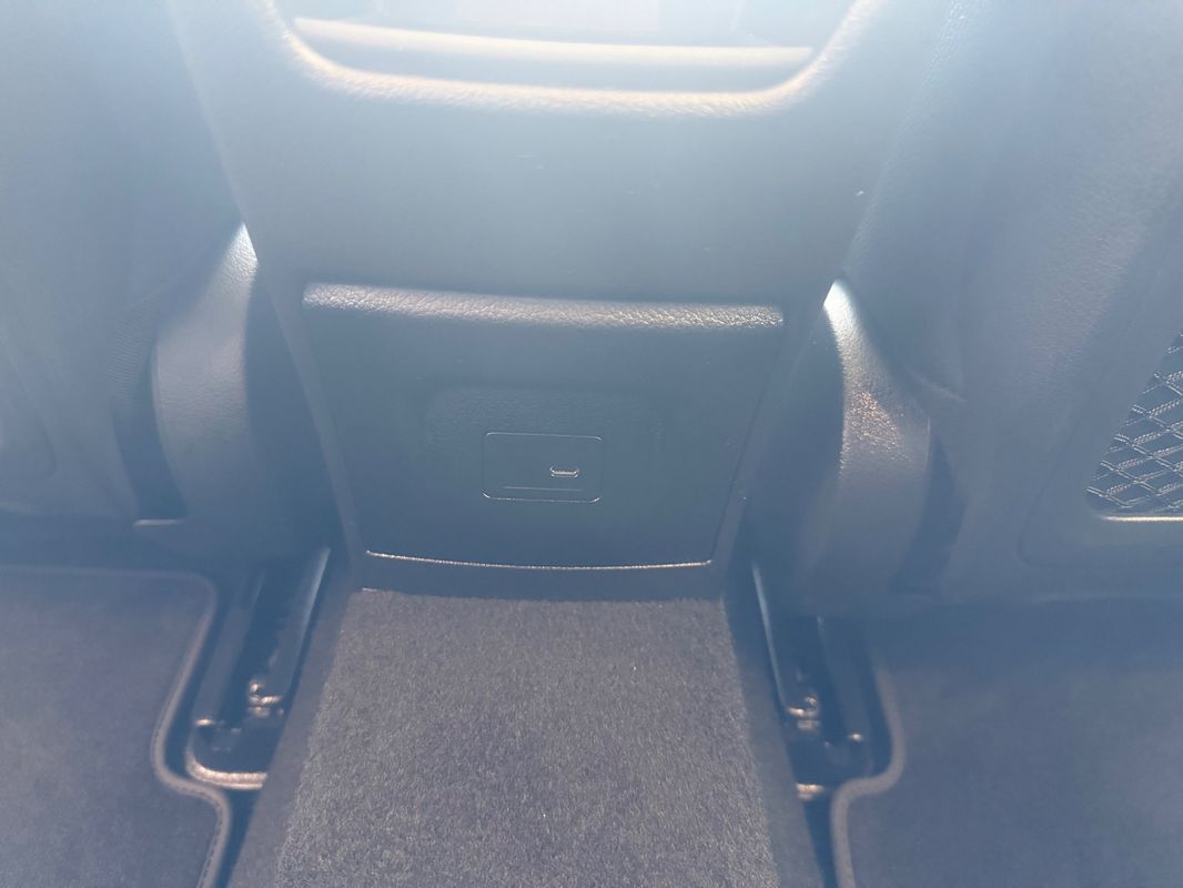 mercedes-benz-classe-a-2021-hibrido-a-gasolina-1332cc