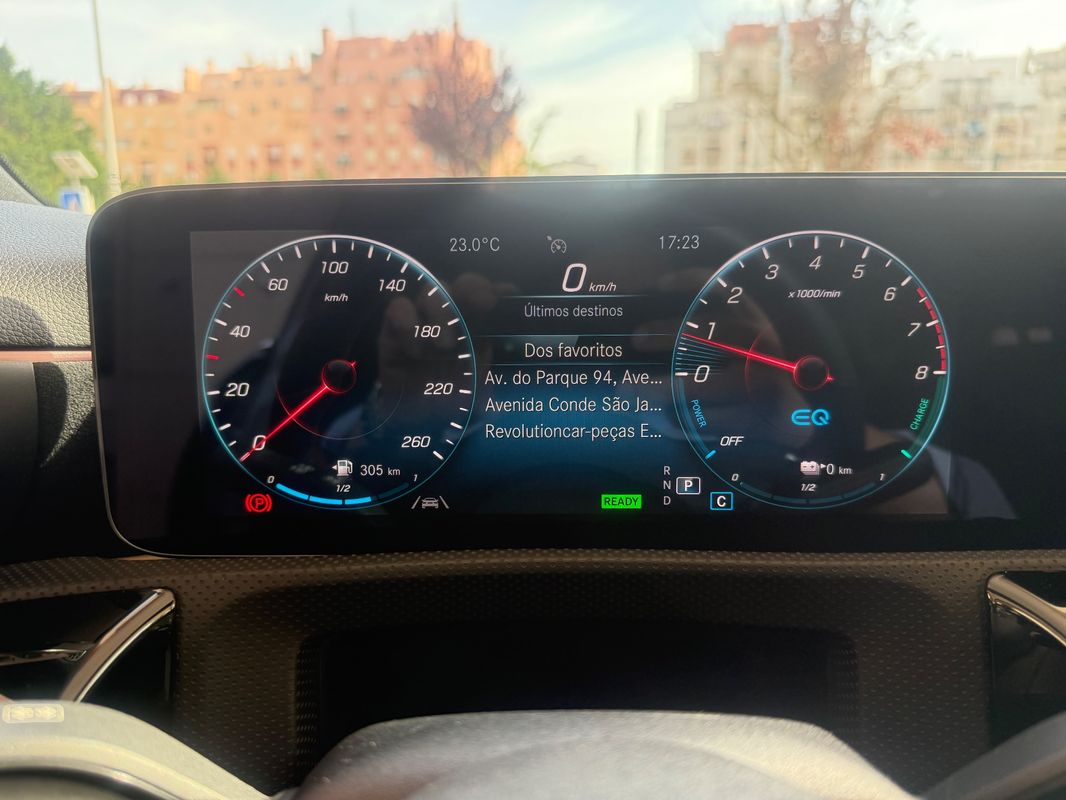 mercedes-benz-classe-a-2021-hibrido-a-gasolina-1332cc