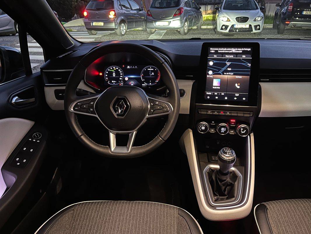 renault-clio-2022-diesel-1461cc