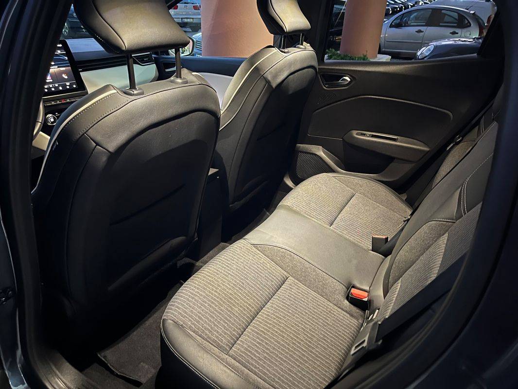 renault-clio-2022-diesel-1461cc