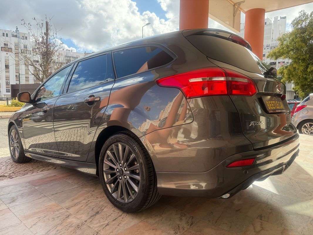 ford-focus-sw-2018-diesel-1499cc