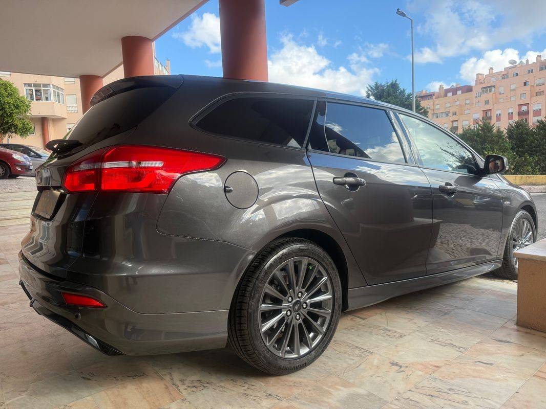 ford-focus-sw-2018-diesel-1499cc