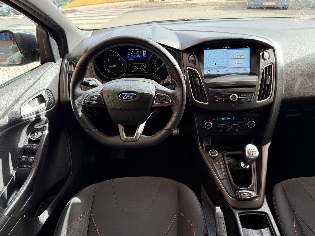 ford-focus-sw-2018-diesel-1499cc
