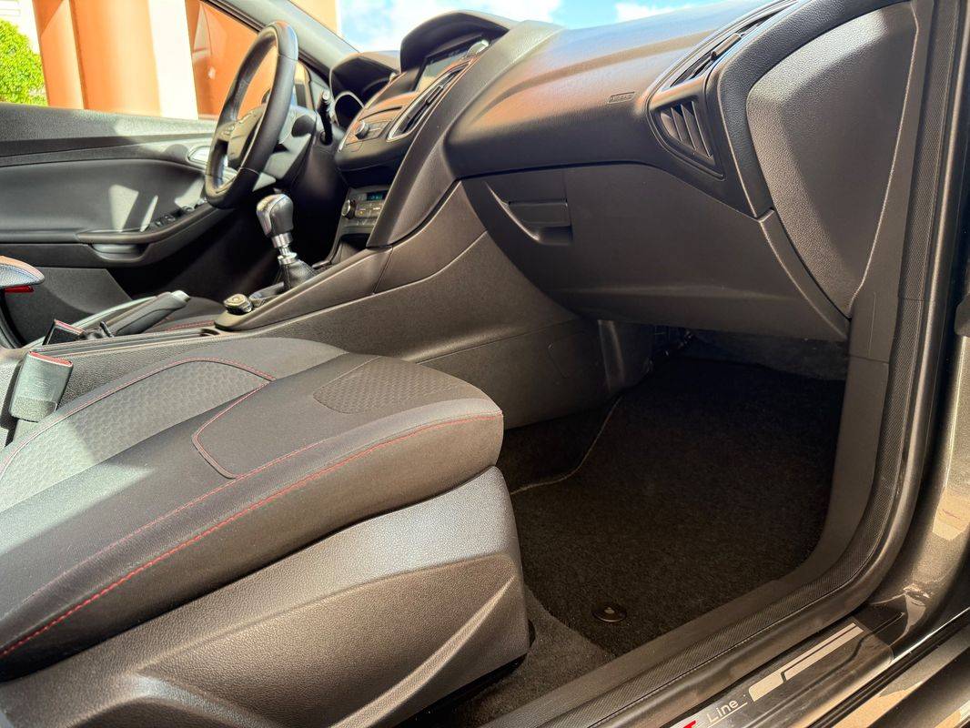 ford-focus-sw-2018-diesel-1499cc