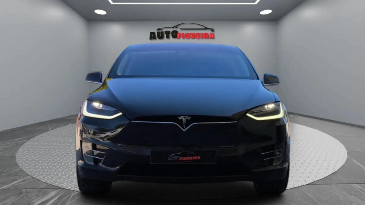tesla-model-x-2018-eletrico-0cc