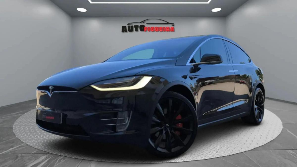 tesla-model-x-2018-eletrico-0cc