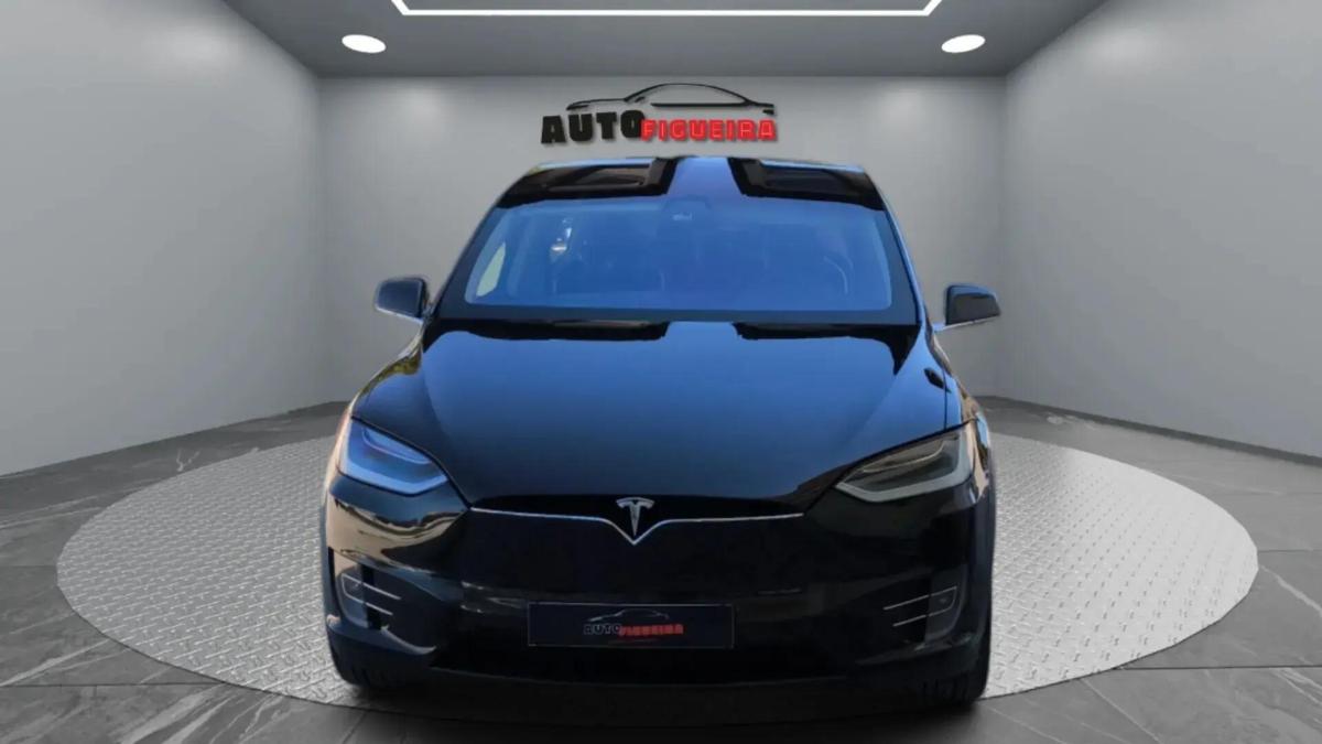 tesla-model-x-2018-eletrico-0cc