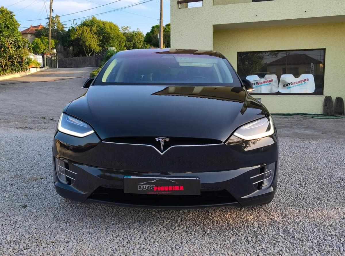 tesla-model-x-2018-eletrico-0cc