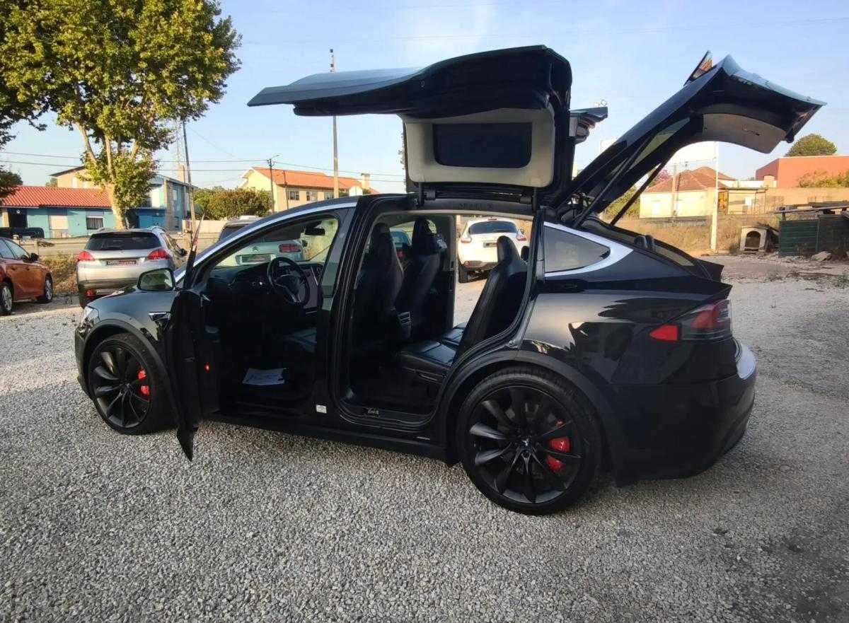tesla-model-x-2018-eletrico-0cc
