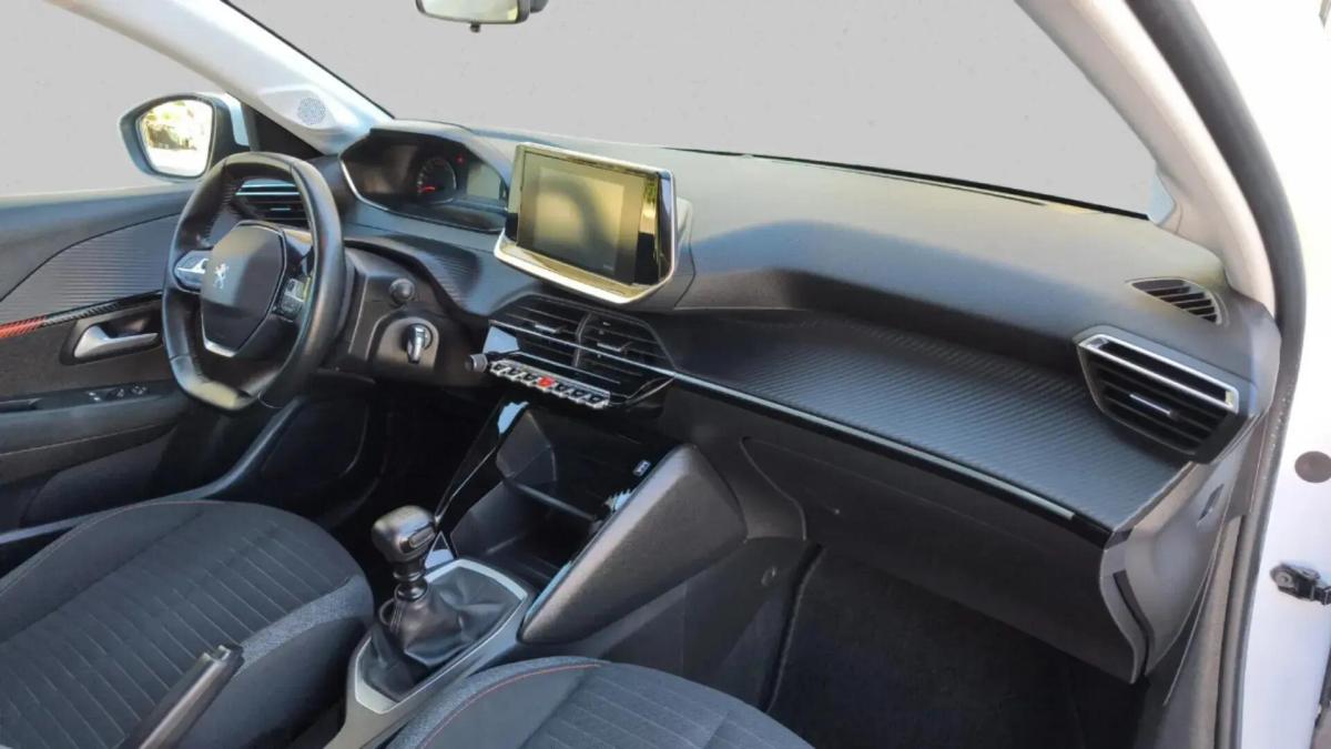 peugeot-208-2021-gasolina-1199cc