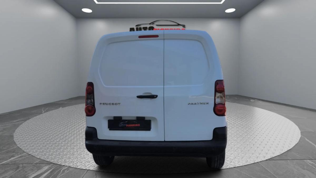 peugeot-partner-2017-diesel-1560cc