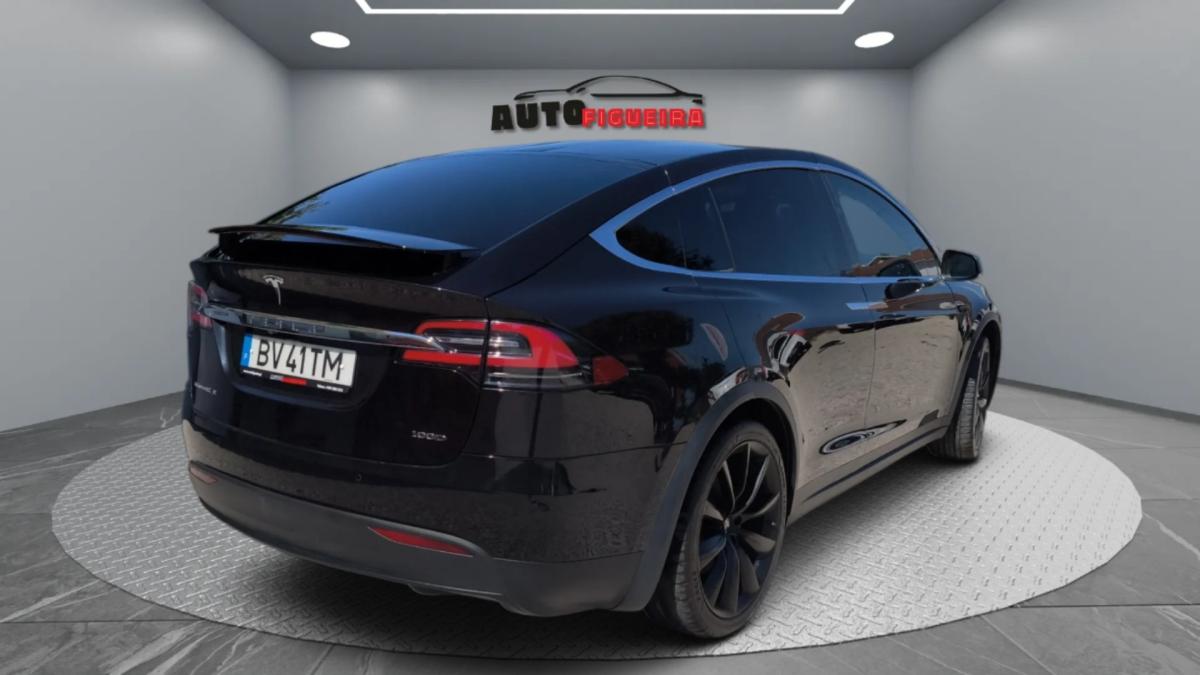 tesla-model-x-2018-eletrico-0cc