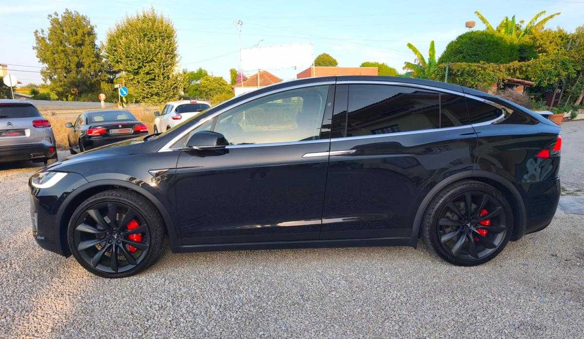 tesla-model-x-2018-eletrico-0cc