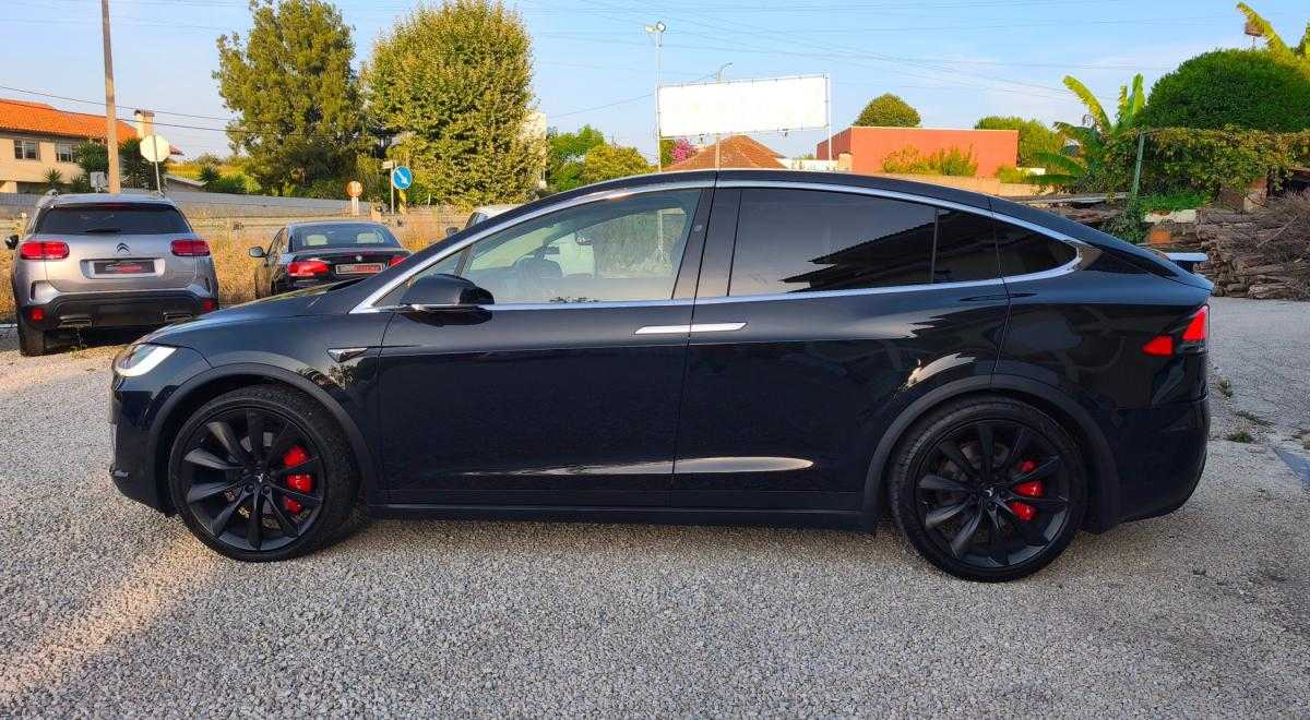 tesla-model-x-2018-eletrico-0cc