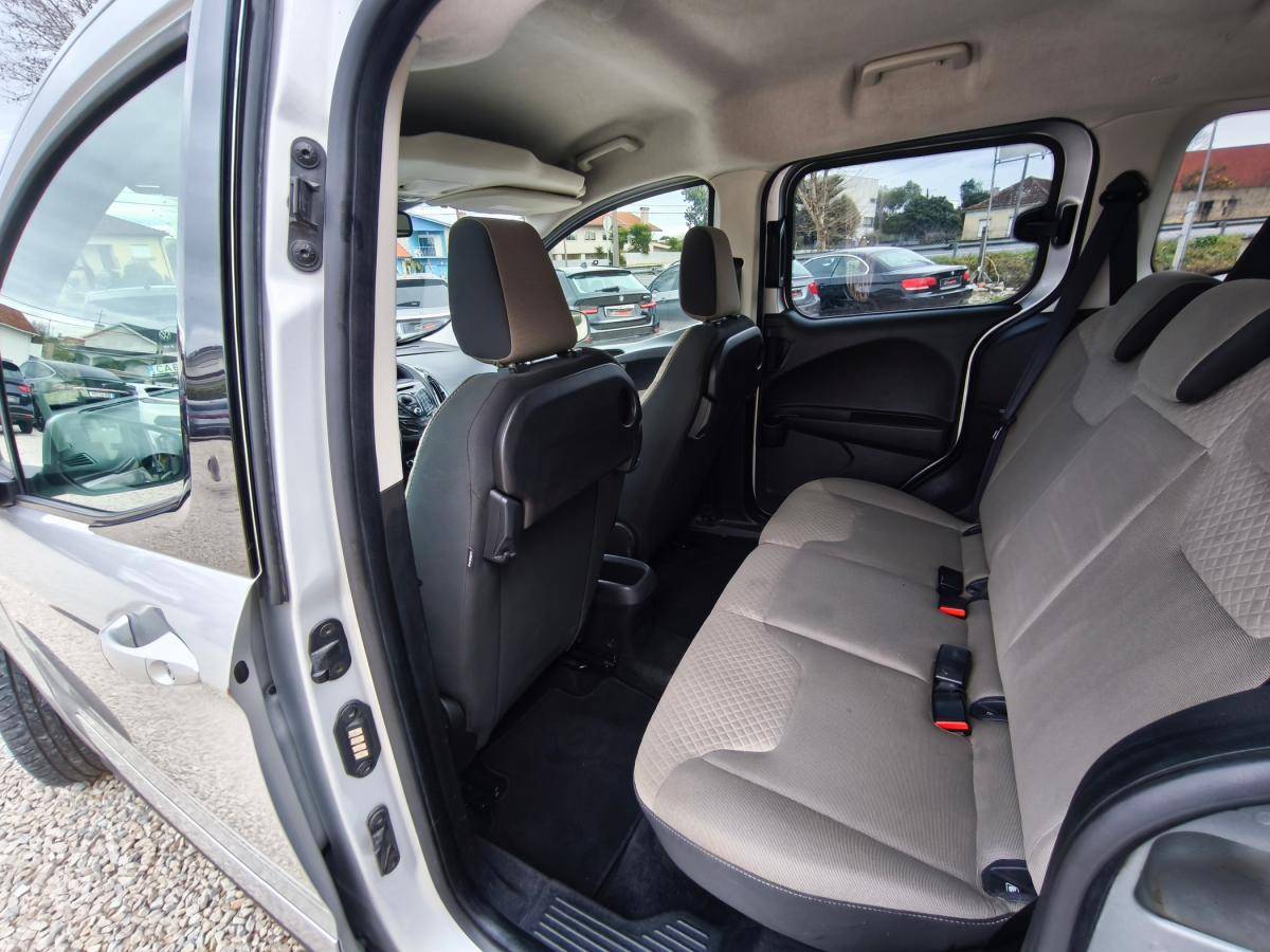 ford-tourneo-courier-2015-diesel-1499cc