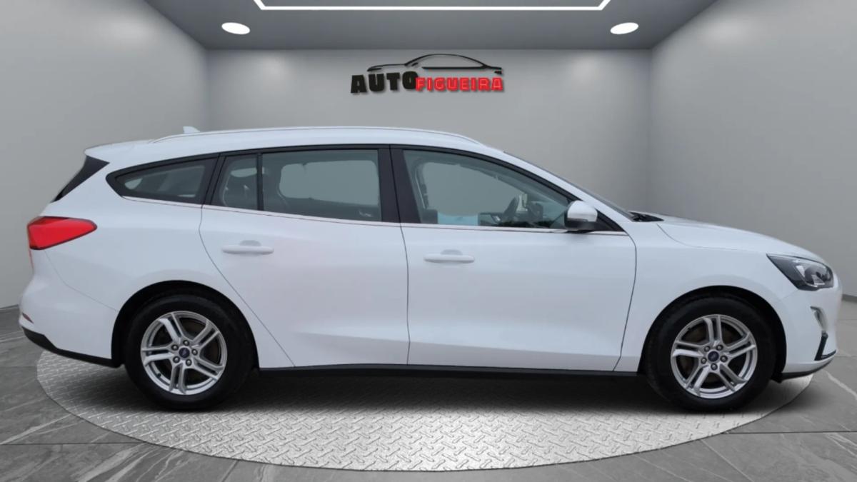ford-focus-sw-2019-diesel-1499cc