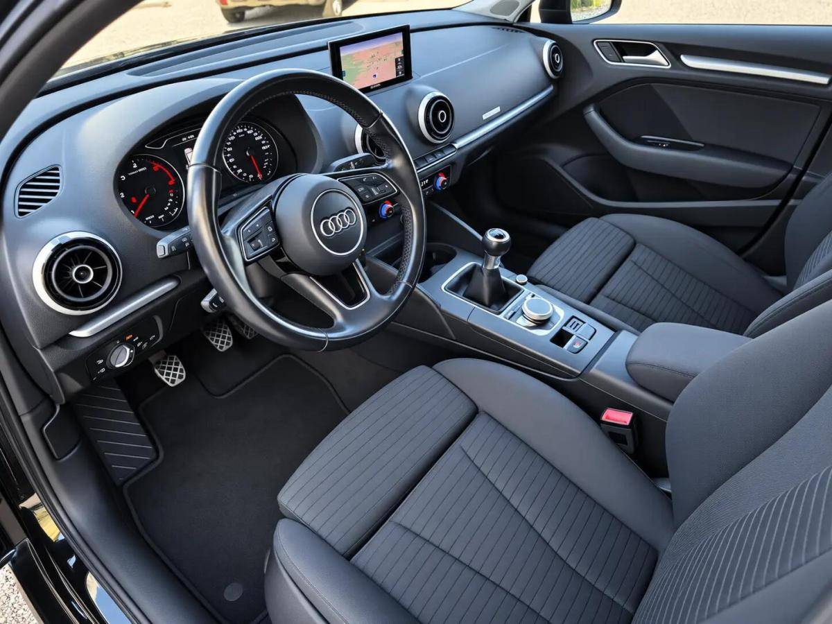 audi-a3-sportback-2016-diesel-1598cc