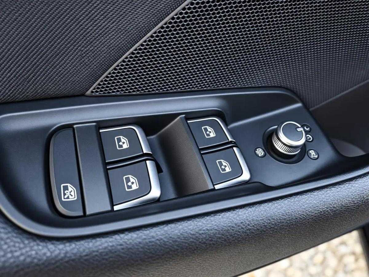 audi-a3-sportback-2016-diesel-1598cc