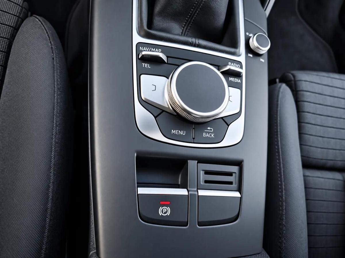 audi-a3-sportback-2016-diesel-1598cc