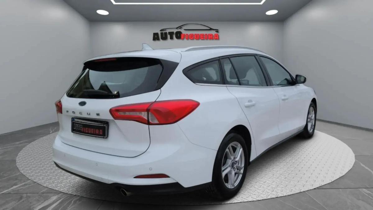 ford-focus-sw-2019-diesel-1499cc