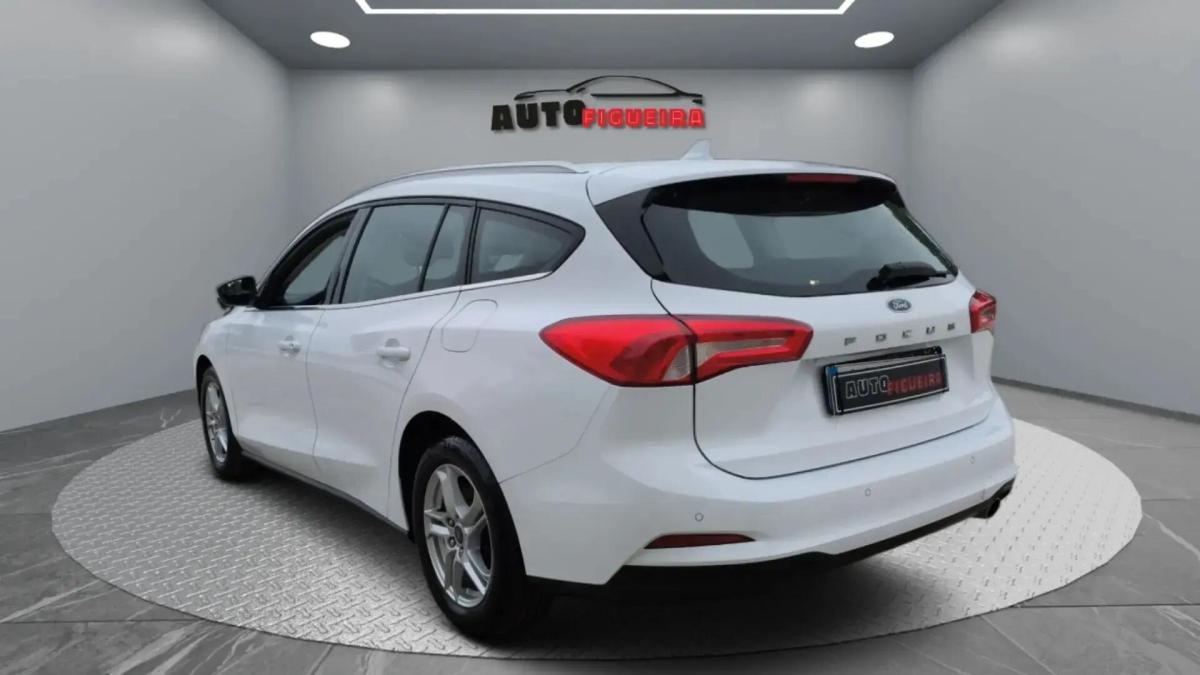 ford-focus-sw-2019-diesel-1499cc