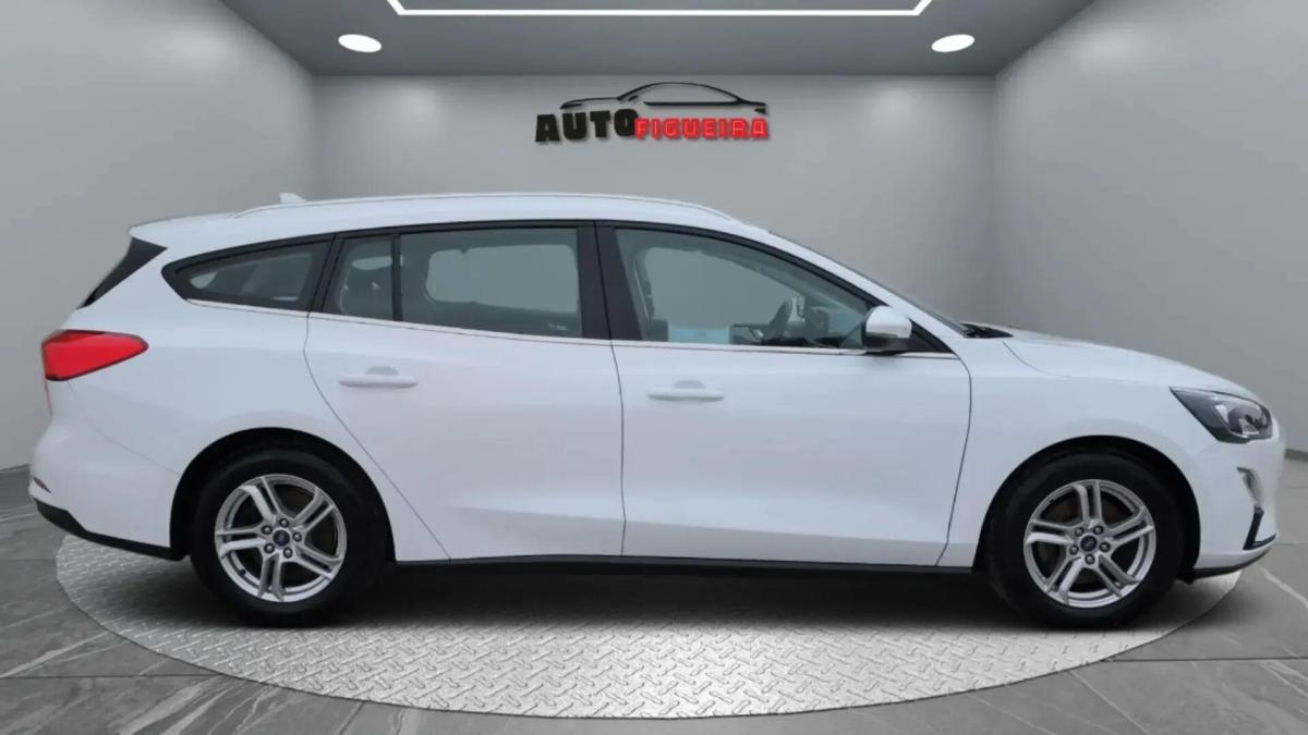ford-focus-sw-2019-diesel-1499cc
