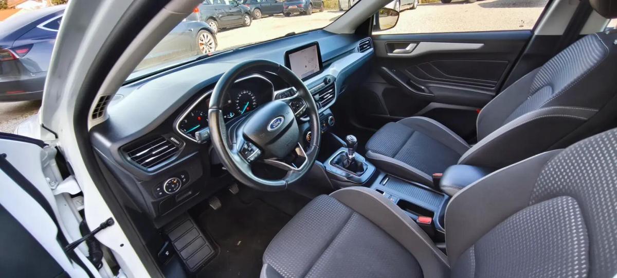 ford-focus-sw-2019-diesel-1499cc