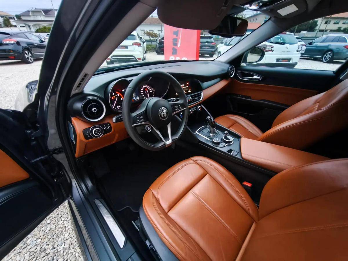 alfa-romeo-giulia-2018-diesel-2143cc