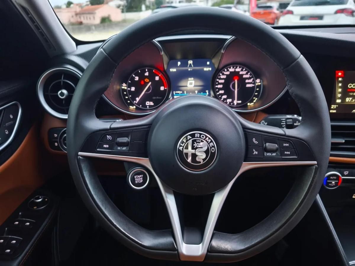 alfa-romeo-giulia-2018-diesel-2143cc