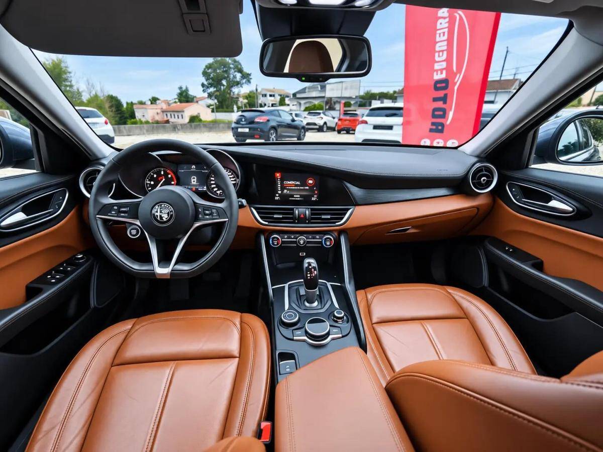 alfa-romeo-giulia-2018-diesel-2143cc