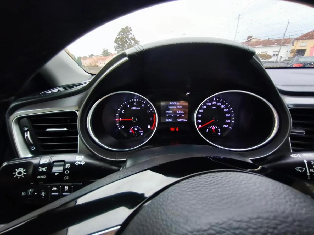 kia-ceed-sw-2020-gasolina-998cc