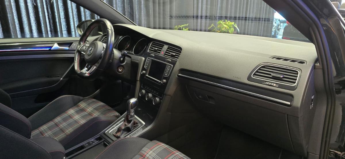 volkswagen-golf-2015-gasolina-1984cc
