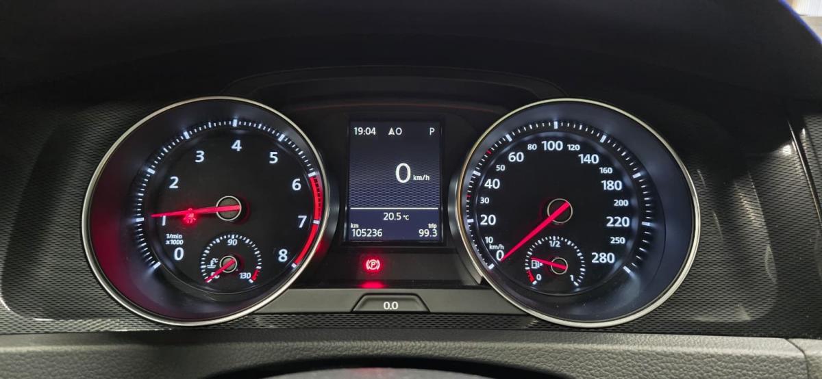 volkswagen-golf-2015-gasolina-1984cc