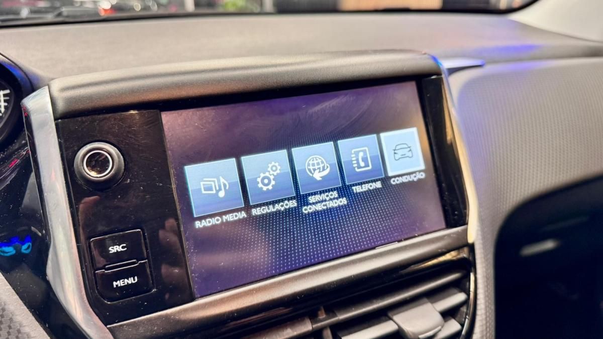 peugeot-208-2017-gasolina-1199cc