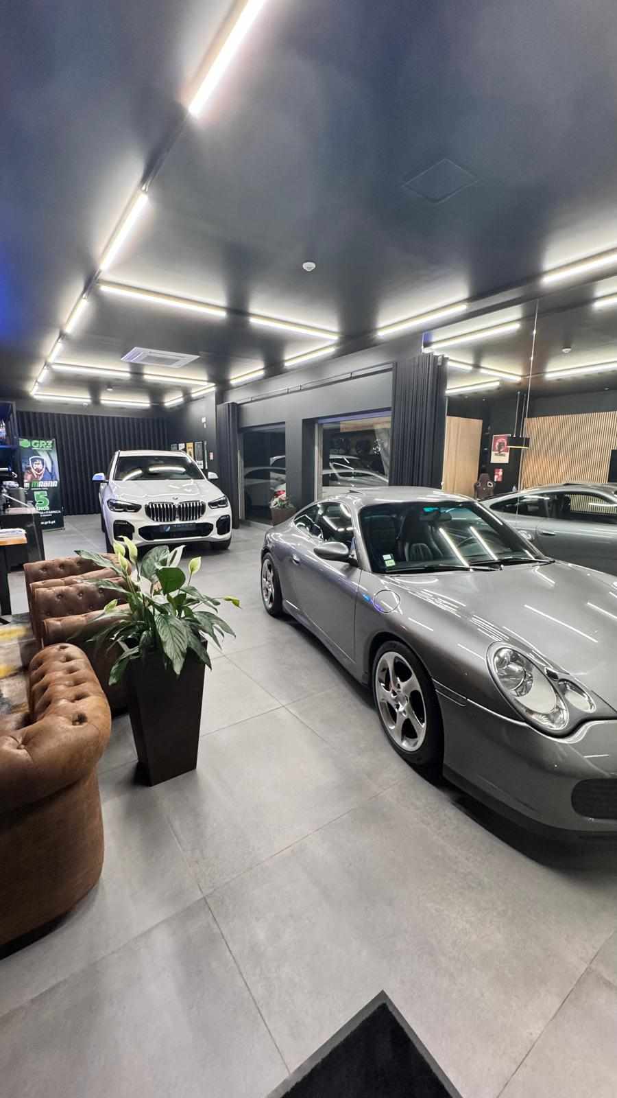 seller image
