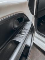 volkswagen-up-2019-gasolina-999cc