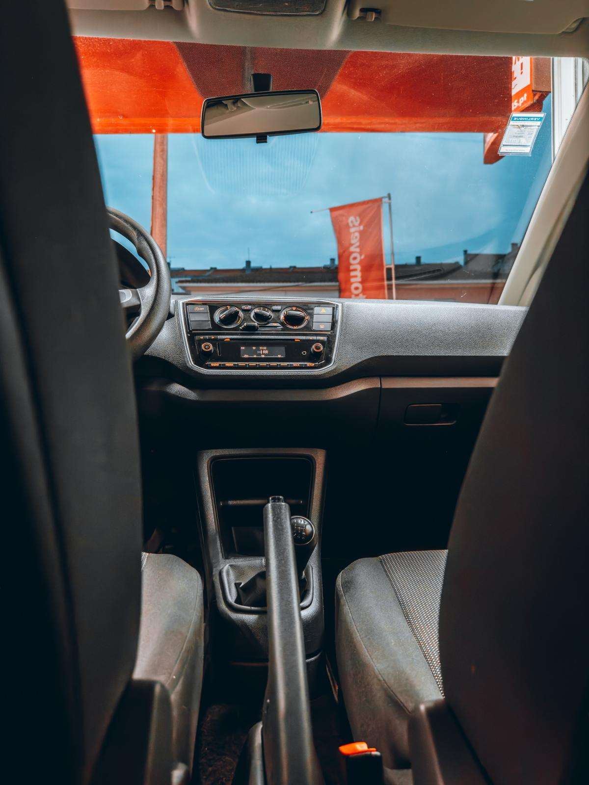 volkswagen-up-2019-gasolina-999cc