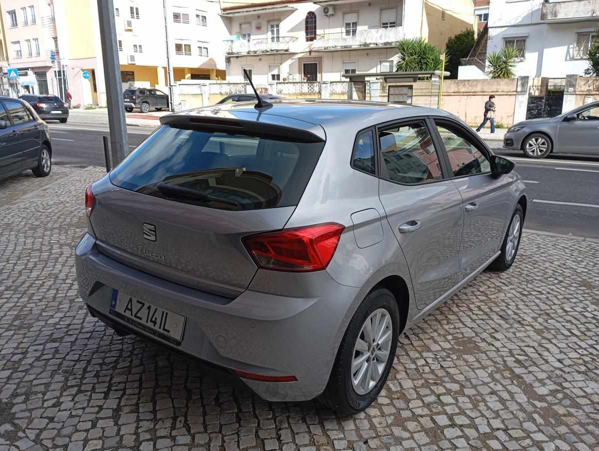 seat-ibiza-2023-gasolina-999cc