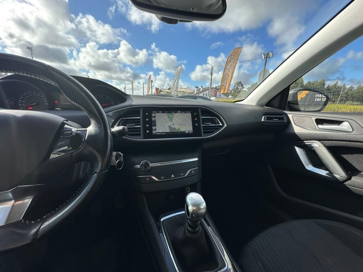 peugeot-308-2017-diesel-1560cc