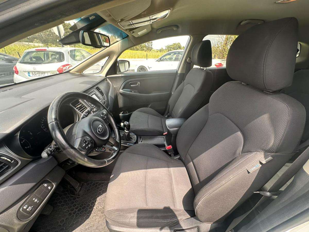 kia-carens-2014-diesel-1685cc