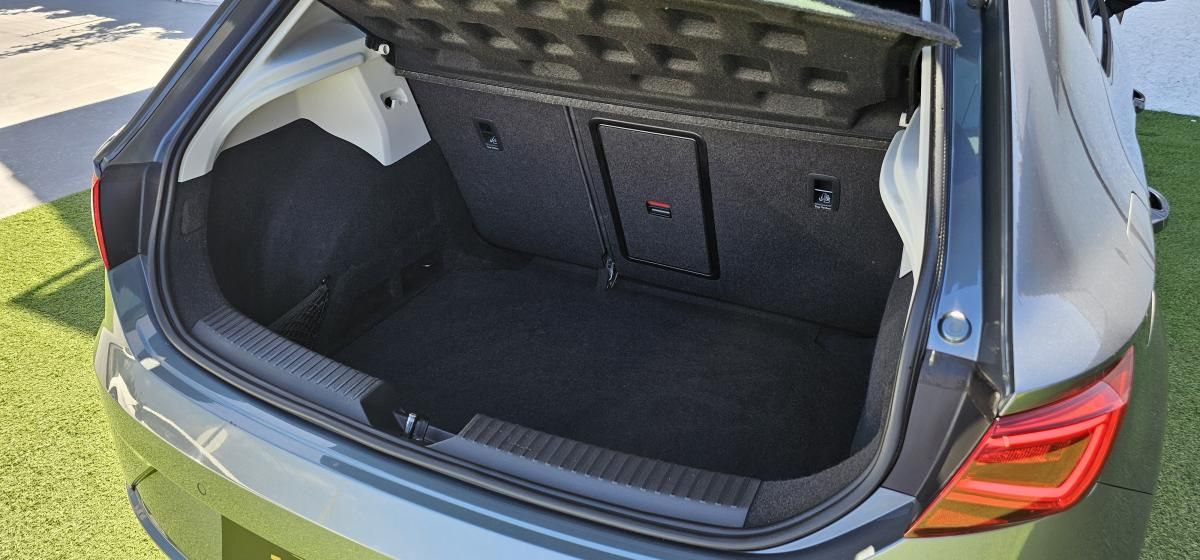 seat-leon-2017-diesel-1598cc