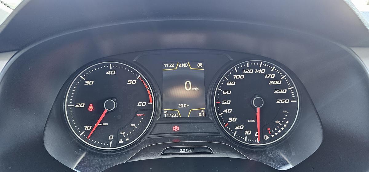 seat-leon-2017-diesel-1598cc