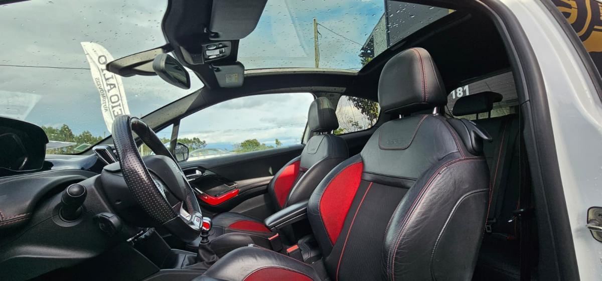 peugeot-208-2013-gasolina-1598cc