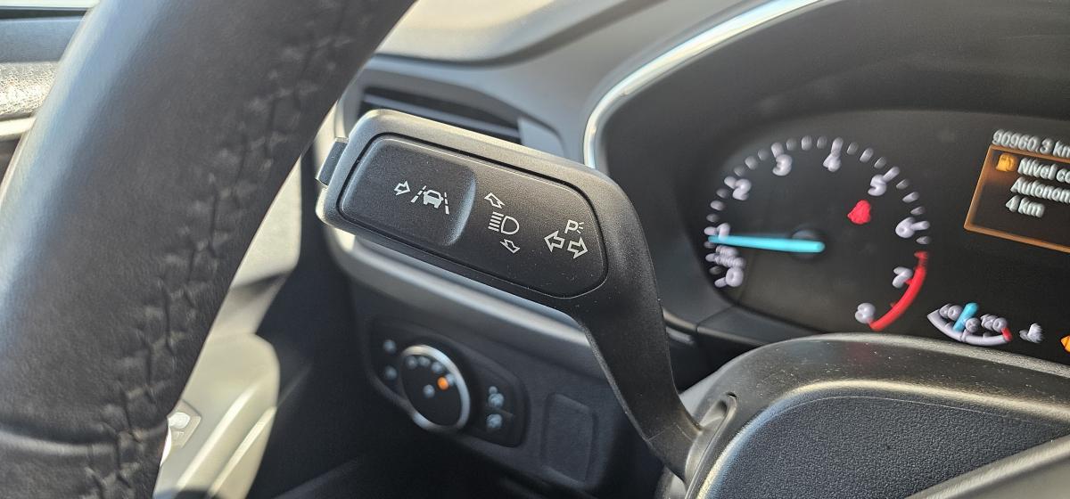 ford-focus-2019-gasolina-998cc