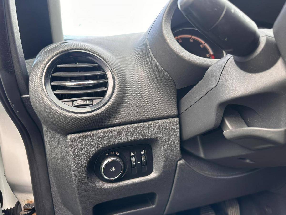 opel-corsa-2010-diesel-1248cc